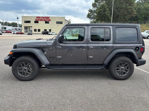 2024 Jeep Wrangler Sport