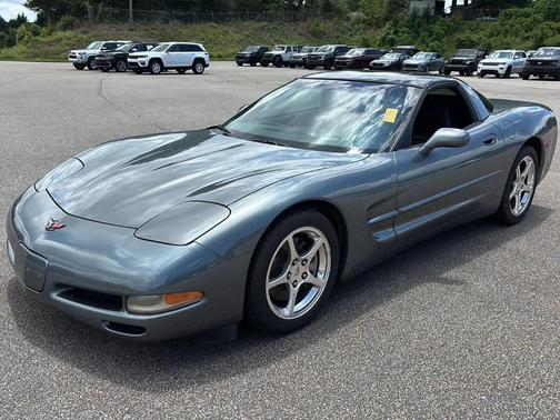 2004 Chevrolet Corvette Base
