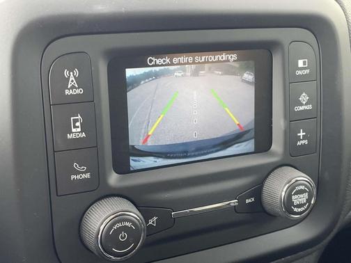 2017 Jeep Renegade Altitude