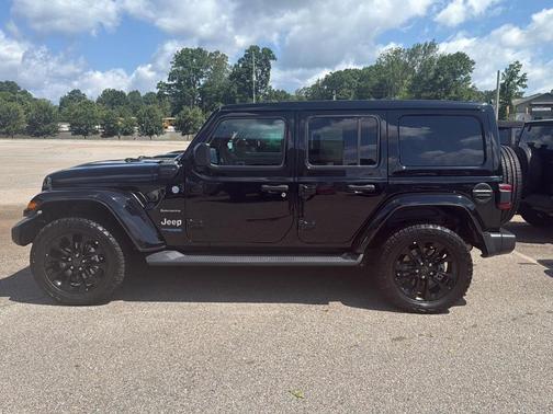 2022 Jeep Wrangler Unlimited 4xe Sahara