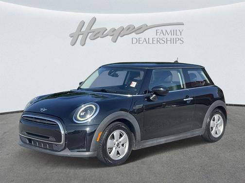 2022 MINI Hardtop Cooper