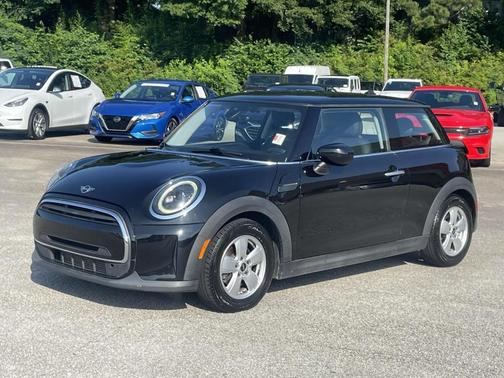 2022 MINI Hardtop Cooper