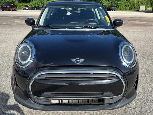 2022 MINI Hardtop Cooper