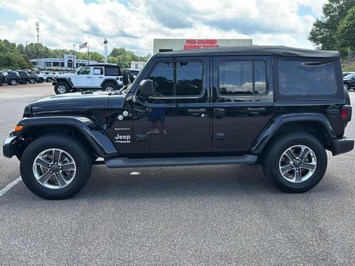2020 Jeep Wrangler Unlimited Sahara