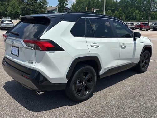 2021 Toyota RAV4 Hybrid XSE