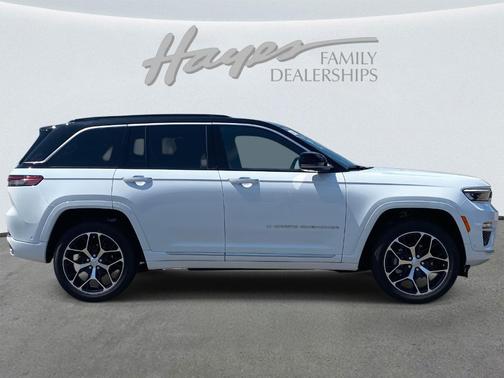 2025 Jeep Grand Cherokee Summit