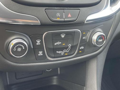 2022 Chevrolet Equinox 2LT