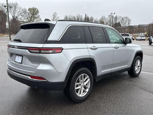 2024 Jeep Grand Cherokee Laredo X