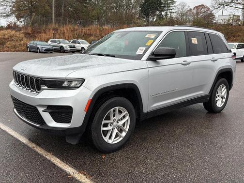 2024 Jeep Grand Cherokee Laredo X