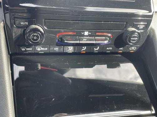 2024 Jeep Grand Cherokee Laredo X