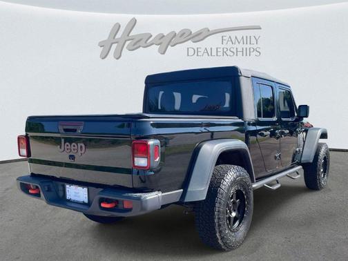 Black Clearcoat 2021 Jeep Gladiator Mojave