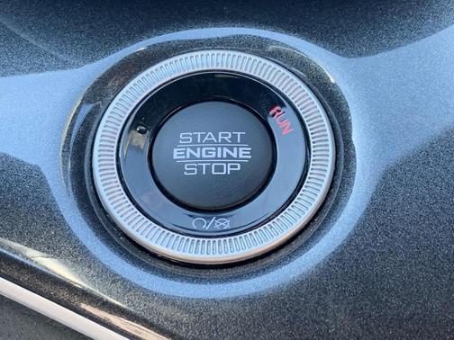 2021 Jeep Grand Cherokee L Laredo