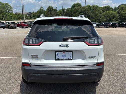 2020 Jeep Cherokee Latitude