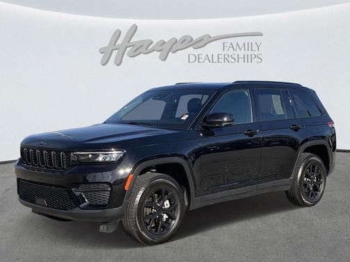 2024 Jeep Grand Cherokee Laredo