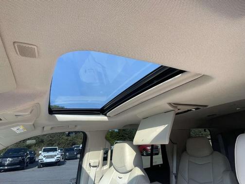 2019 Cadillac Escalade Premium Luxury