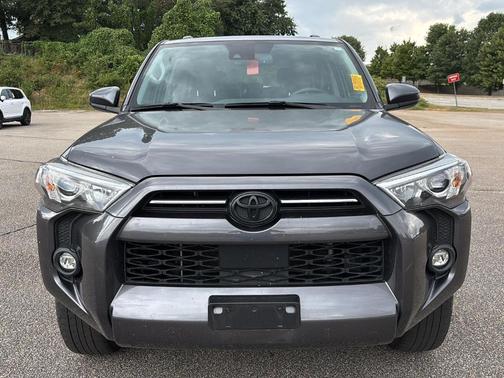 2022 Toyota 4Runner SR5