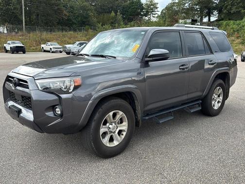 2022 Toyota 4Runner SR5