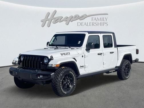 2022 Jeep Gladiator Sport