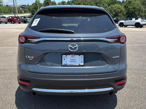 2022 Mazda CX-9 Carbon Edition