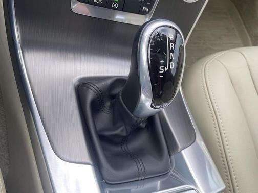 2016 Volvo S60 T5 Premier