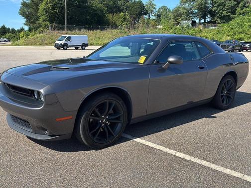 2017 Dodge Challenger SXT