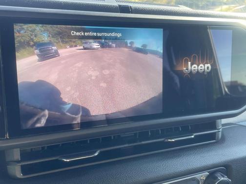 2025 Jeep Wrangler 4xe Sport