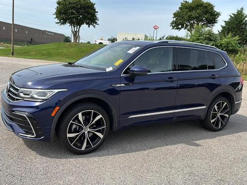 2022 Volkswagen Tiguan 2.0T SEL R-Line