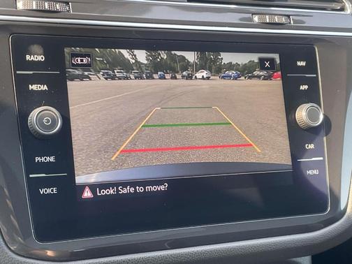 2022 Volkswagen Tiguan 2.0T SEL R-Line