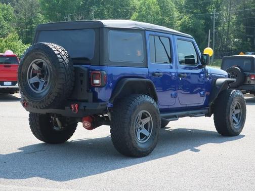 Photo 5 of 35 of 2018 Jeep Wrangler Unlimited Rubicon