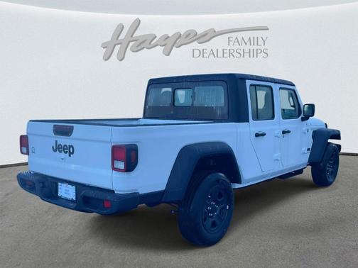 2026 Jeep Gladiator Sport