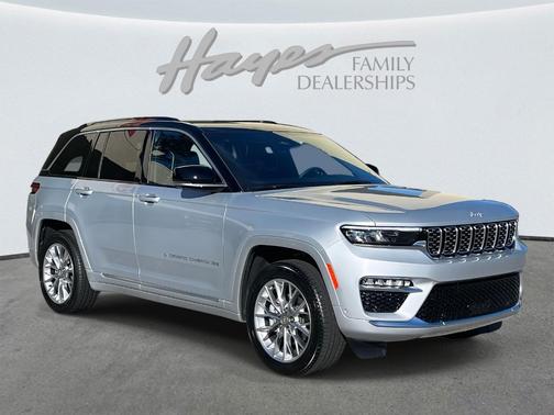 2025 Jeep Grand Cherokee Summit