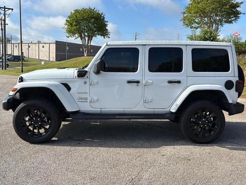 2022 Jeep Wrangler Unlimited 4xe Sahara