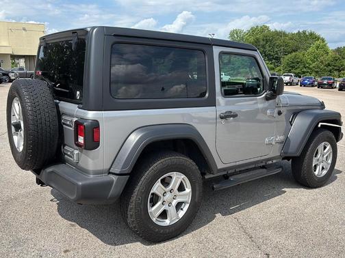 2020 Jeep Wrangler Sport