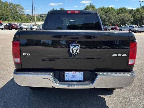 2024 RAM 1500 Classic SLT