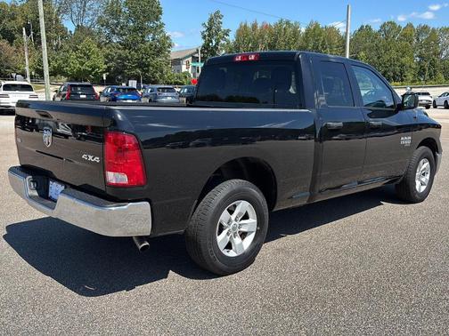 2024 RAM 1500 Classic SLT