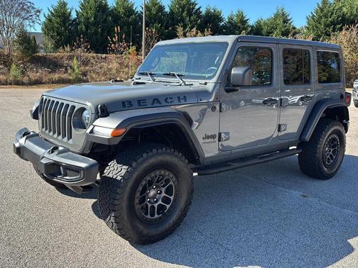 2022 Jeep Wrangler Unlimited Sport