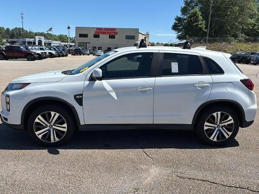 2020 Mitsubishi Outlander Sport ES