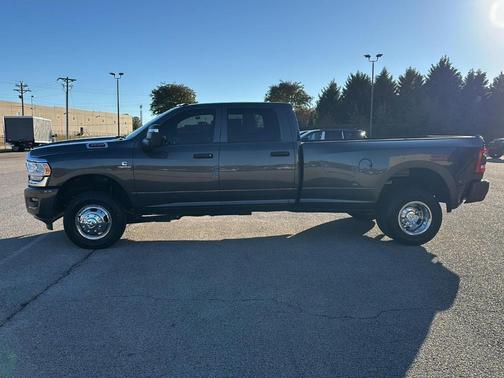 2023 RAM 3500 Tradesman