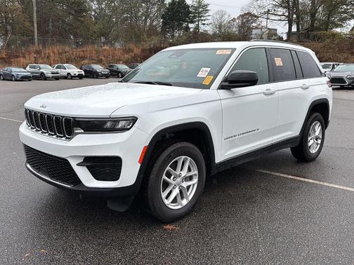 2024 Jeep Grand Cherokee Laredo X