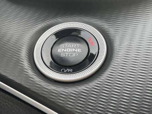 2024 Jeep Grand Cherokee Laredo X