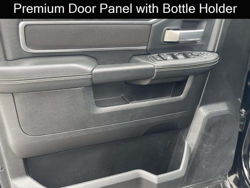 Diamond Black 2024 RAM 2500 Big Horn