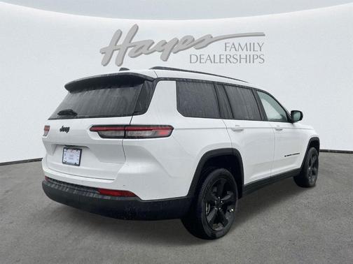 2025 Jeep Grand Cherokee L Laredo