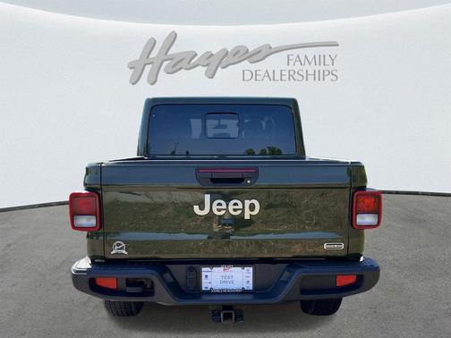 2021 Jeep Gladiator Overland
