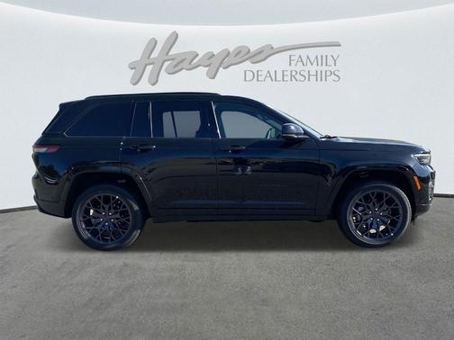 2025 Jeep Grand Cherokee Summit