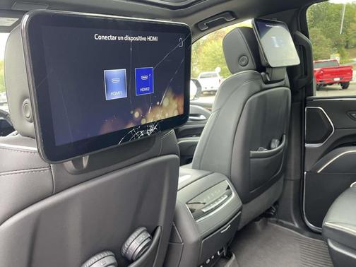 2023 Cadillac Escalade ESV Premium Luxury