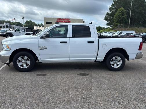 2023 RAM 1500 Classic SLT