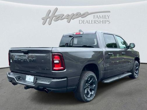 Granite Crystal Clearcoat Metallic 2026 RAM 1500 Express
