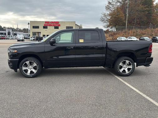 2025 RAM 1500 Tradesman