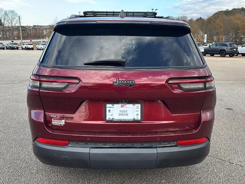2021 Jeep Grand Cherokee L Laredo
