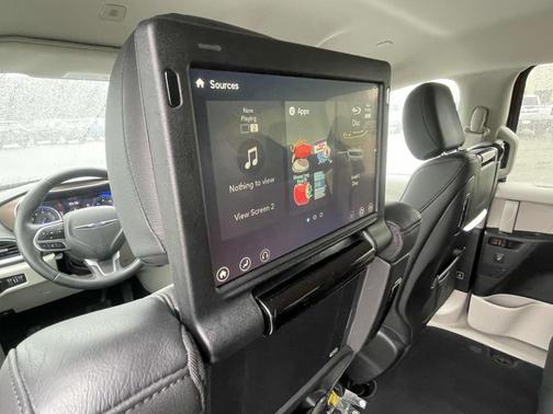 2018 Chrysler Pacifica Touring-L Plus